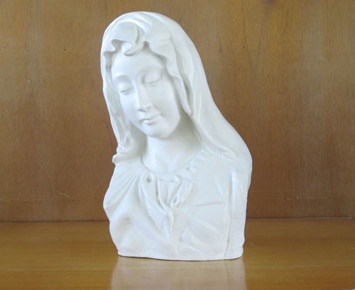雕塑作品-聖母怜子像
