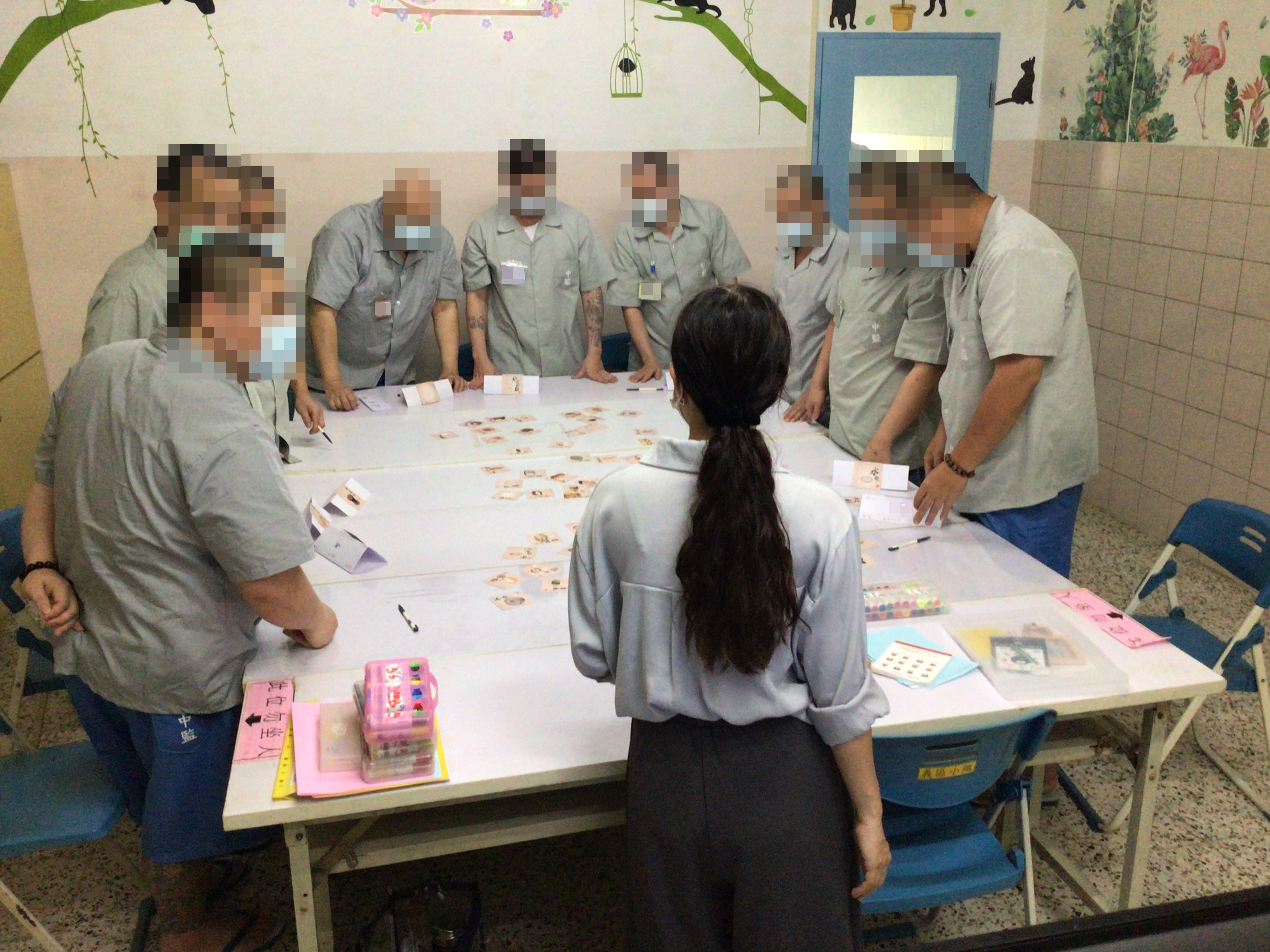 碼01以表達性藝術媒材為媒介彼此認識