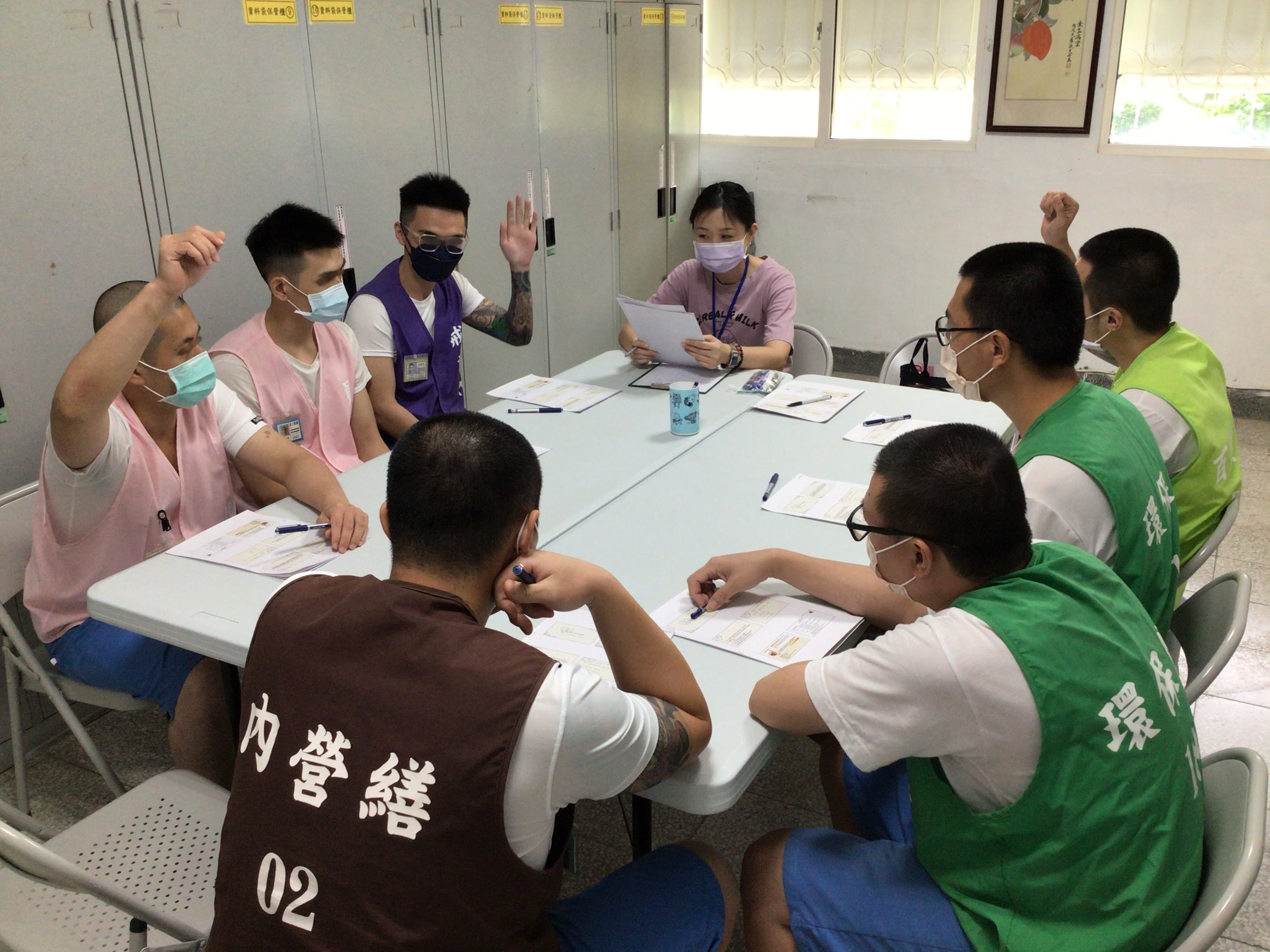介紹不同樣態的憂鬱表徵