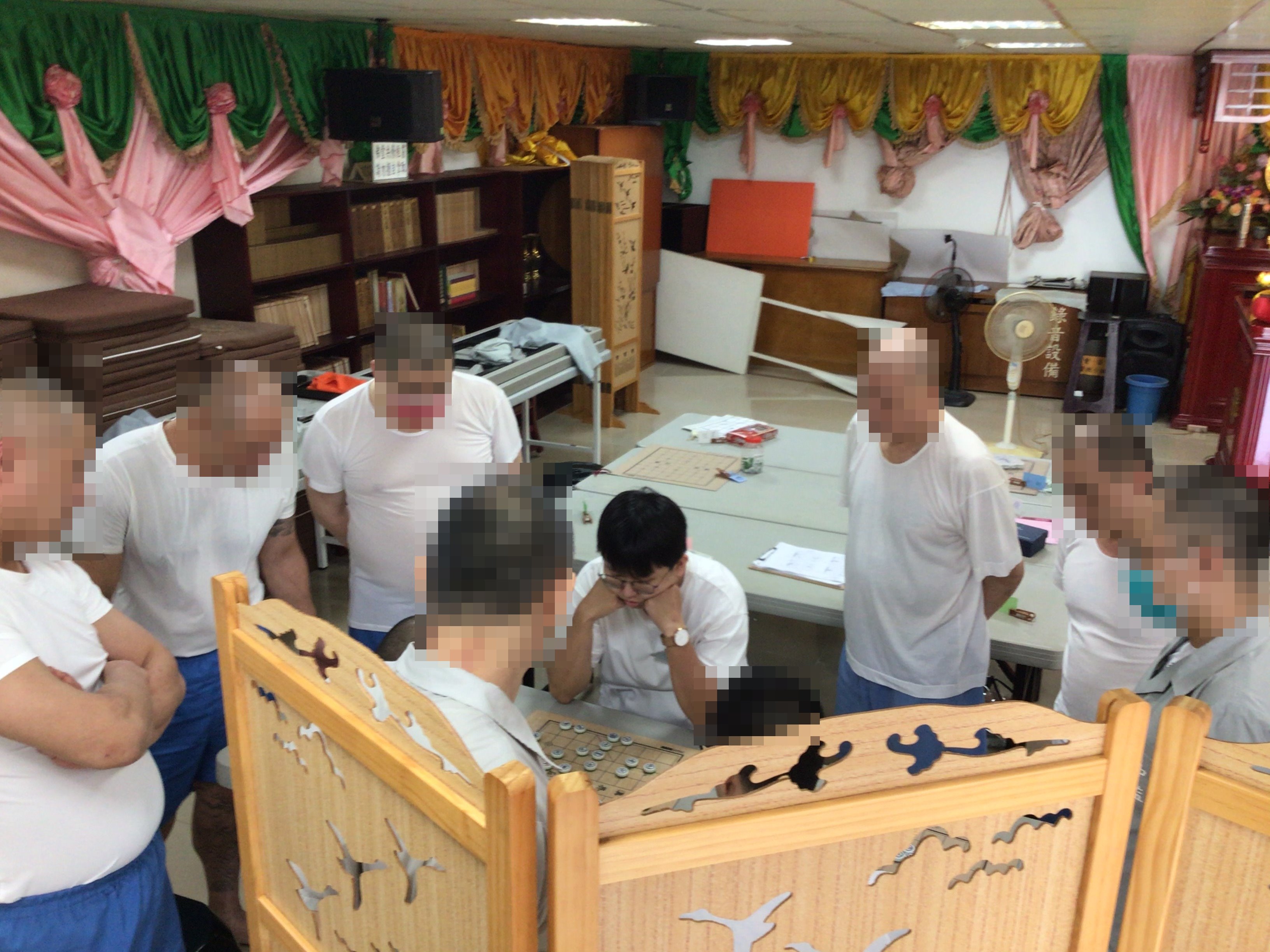 講師與成員智鬥